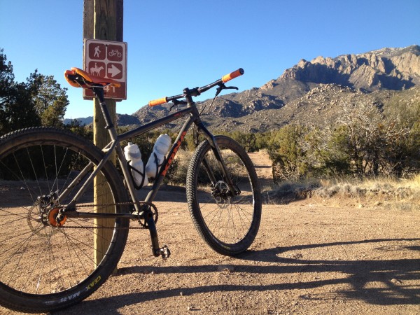 https://images.singletracks.com/blog/wp-content/uploads/2014/03/IMG_10921-e1396215460392.jpg